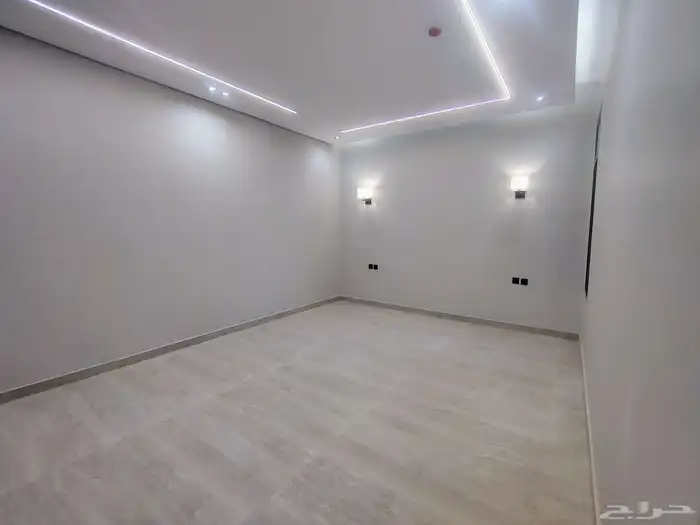 شقه جديده للايجار بالمهديه 3 غرف مجلس وصاله بسعر 60 الف 3