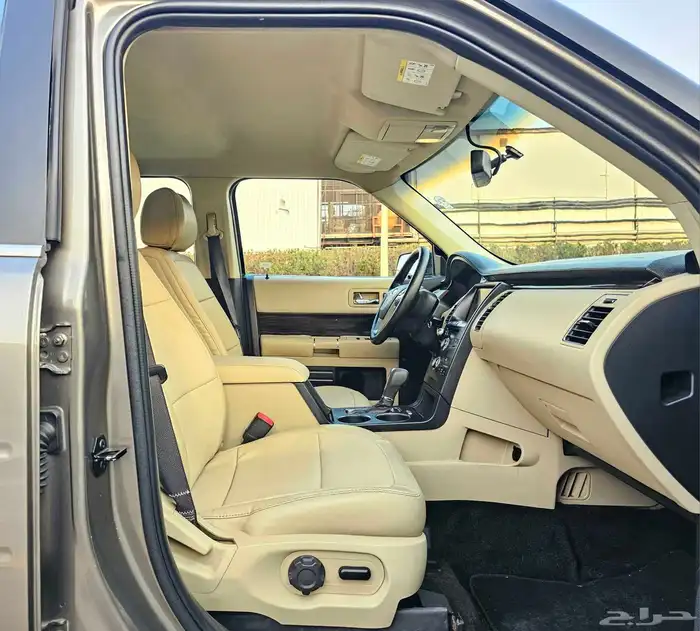 للبيع فورد فلكس موديل 2014 فل كامل 25