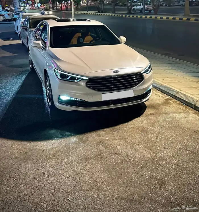 فورد تورس تيتانيوم فل كامل مخزن 2022 28