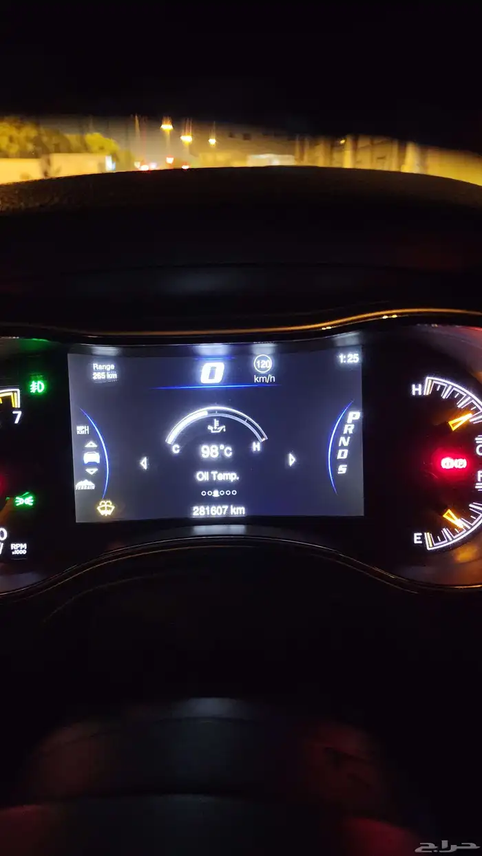 جيب جراند شيروكي 2015 ليمتد V8 هيمي 4