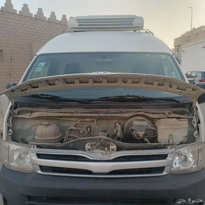 تويوتا باص هايس فان ثلاجه سقف مرتفع قبه 2013 للبيع 5