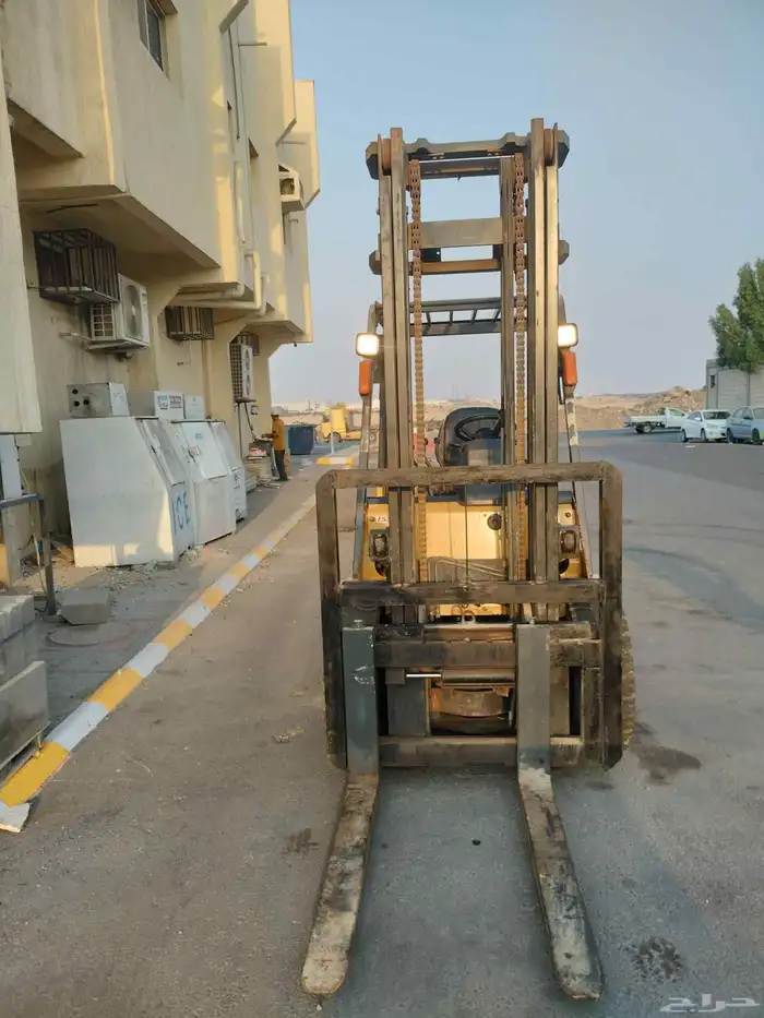 للبيع رافعة شوكيه كتر بلر ديزل 3طن 2014 5