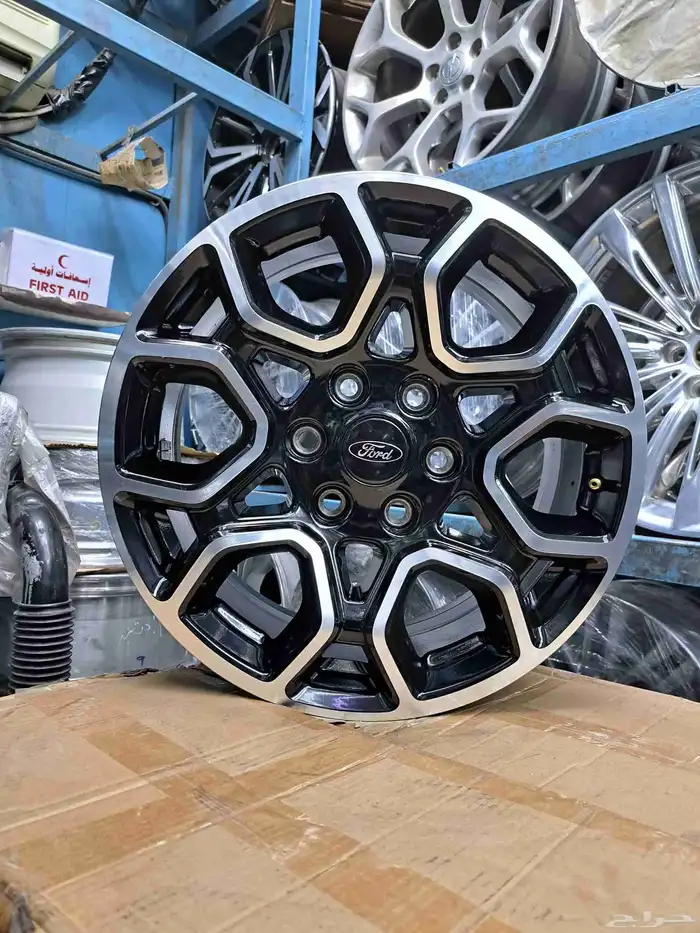 جنوط فوردF150مقاس18موديل2023-2024 اصليه وكاله 0