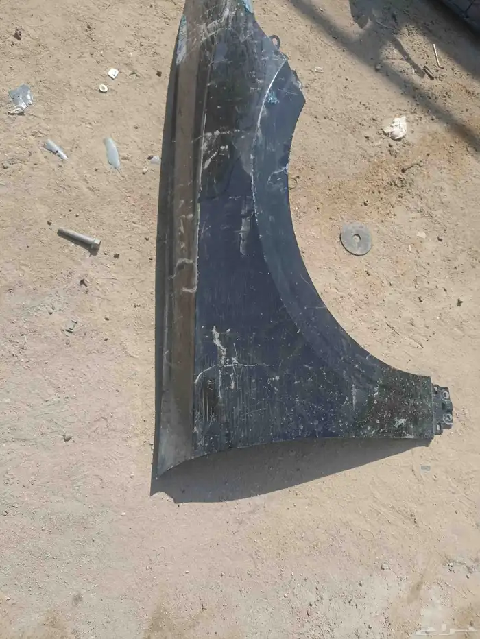 رفرف يمين ازير 2024 1