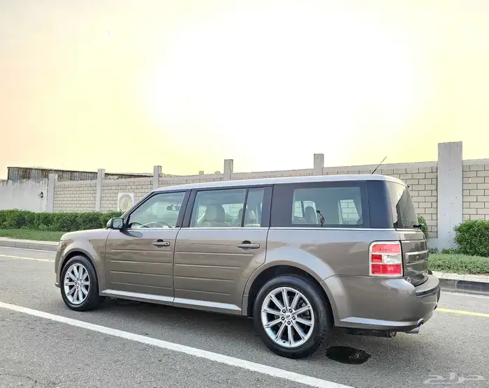 للبيع فورد فلكس موديل 2014 فل كامل 15