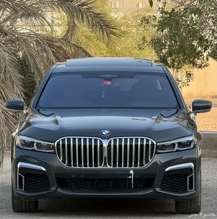 بي ام دبليو 730Li 2021 0
