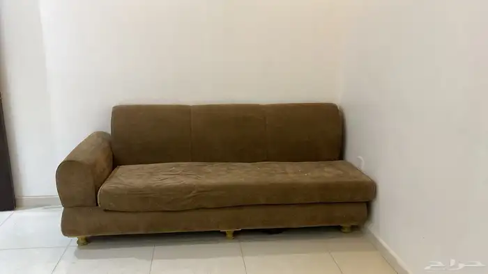 دولابين وكنب السعر رمزي 100 1