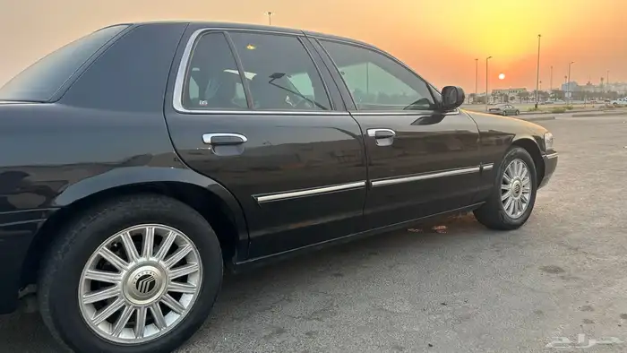 فورد جيراند ماركيز 2010 5