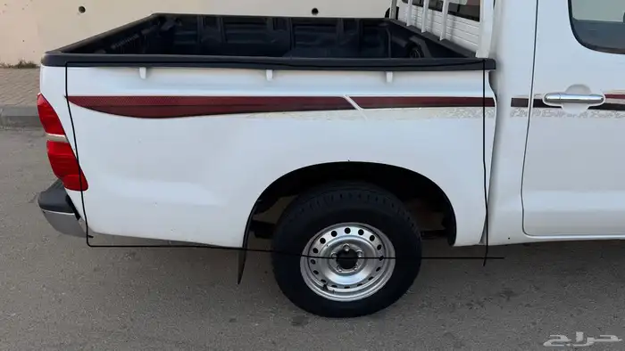 للبيع هايلوكس غمارتين 2014 خليجي 4