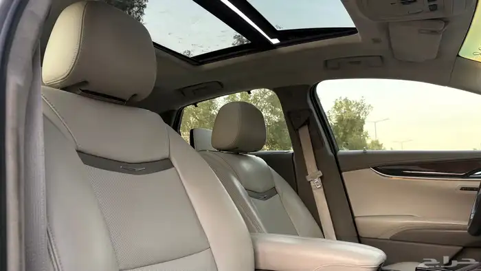 كاديلاك XTS-4 2016 Vsport Platinum ( ممشى قليل ) 54
