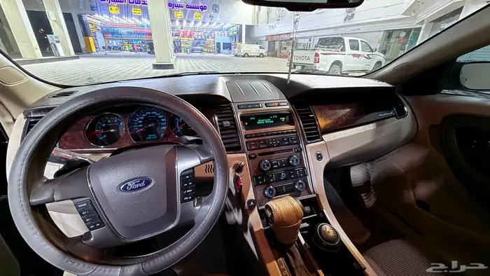 فورد تورس 2010 21