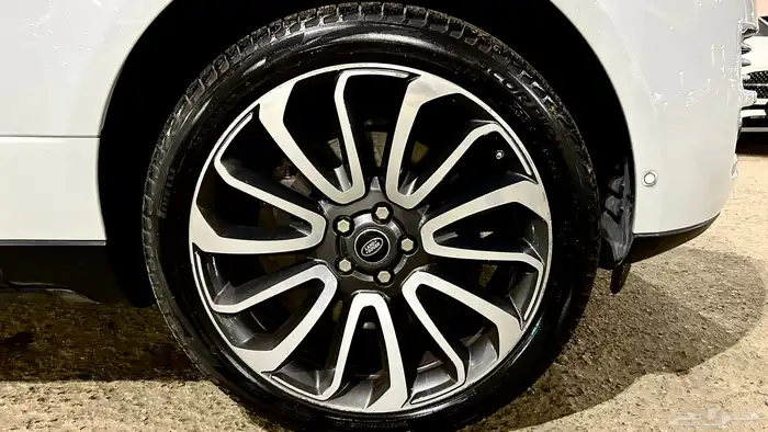 رانج روفر ( Autobiography) 2016 5