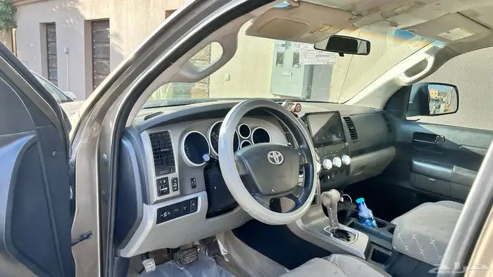 للبيع تندرا 2010 5