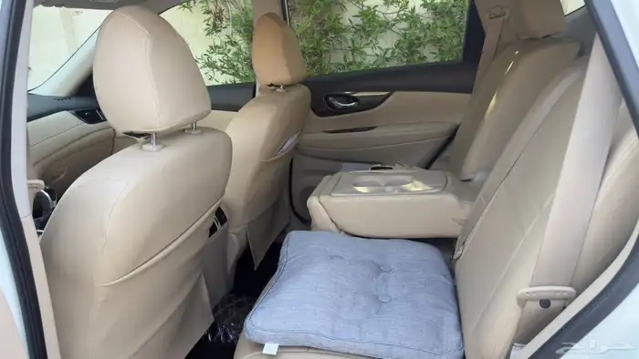 نيسان اكس تريل شبه جديد 2021 7