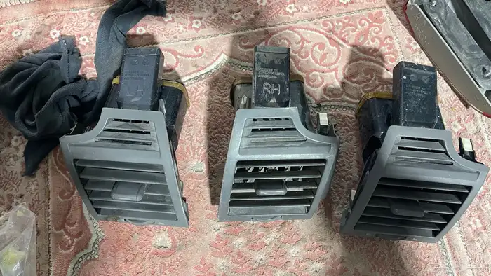 ريش مكيف كامري2011 1