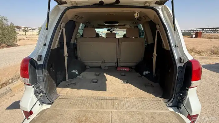 جيب جي اكس ار 2010 8