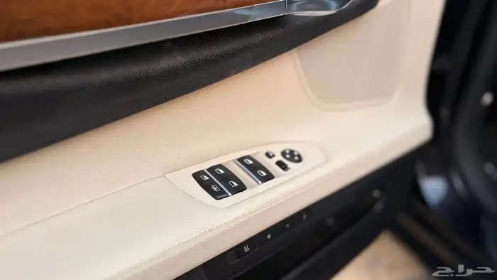 بي ام دبليو 730Li 2012 individual ( منوة المستخدم ) 22