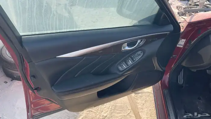 انفنيتي Q50 2016 السياره في البحرين 6