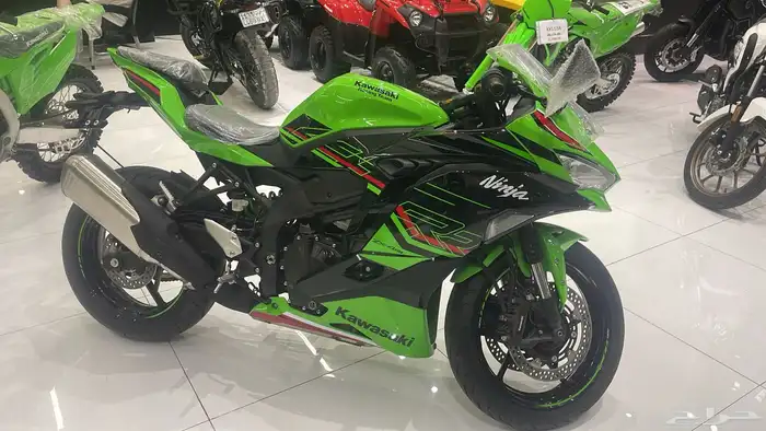 كاوساكي نينجا 2024 ZX4RR 2