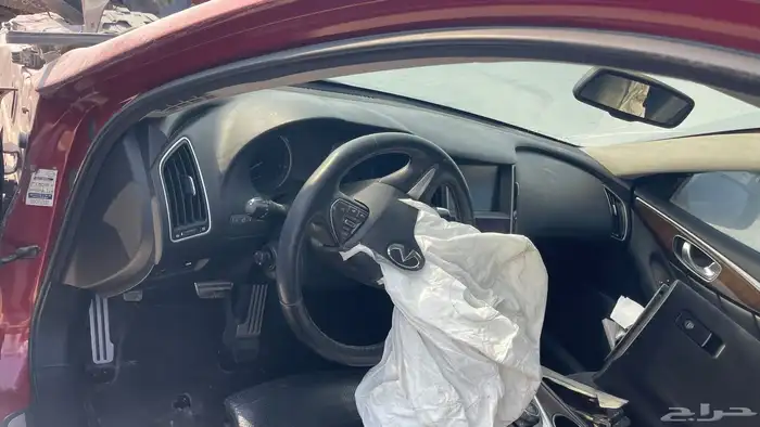 انفنيتي Q50 2016 السياره في البحرين 10