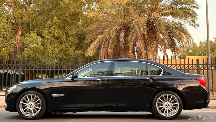 بي ام دبليو 730Li 2012 individual ( منوة المستخدم ) 9