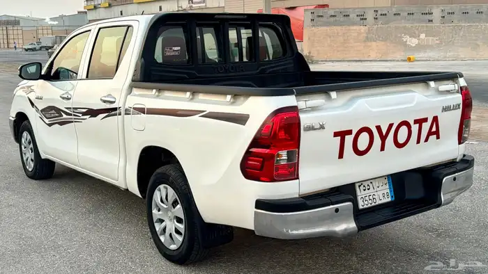 هايلكس 2020 فل عداد 19 الف 2