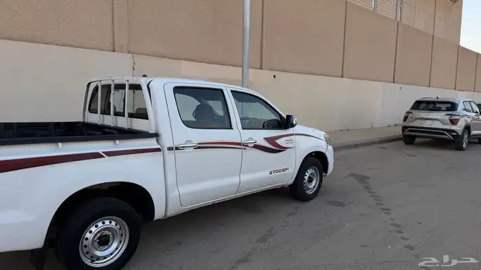 للبيع هايلوكس غمارتين 2014 خليجي 6