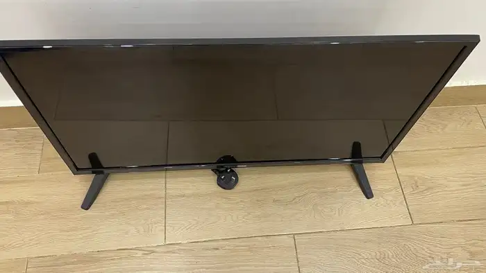 شاشه للبيع مقاس 32 بوصه شرط تو فكيت أكياسها 0