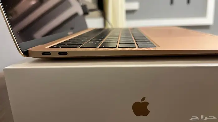 ماك بوك m1 اخو الجديد 0