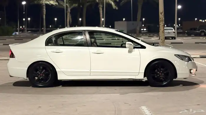 هوندا سيفيك 2007 قير أوتوماتيك ولوحه مميزه 7