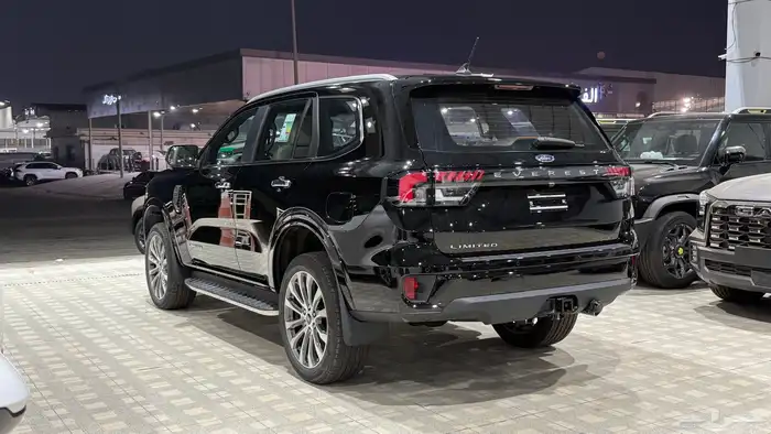 متوفر فورد ايفرست ليمتد موديل2025 بافضل سعر 1