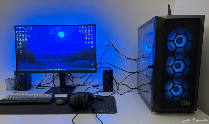 كمبيوترgaming pc rtx 4070ti super Ryzen 7700x وشاشة 2k 2