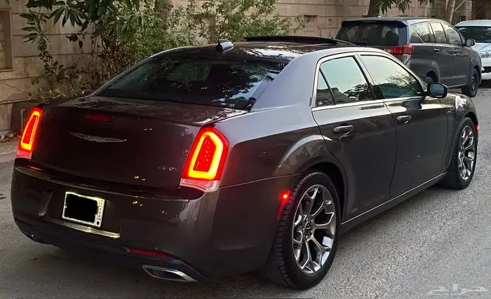 للبيع كرايزر 2016C300 4