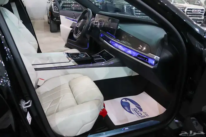 بي إم دبليو 735 M-kit موديل 2024 مستخدم بسعر 435.000 10