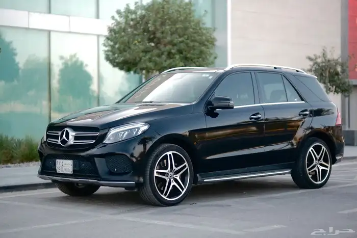مرسيدس GLE400 موديل 2018 فل كامل AMG 6