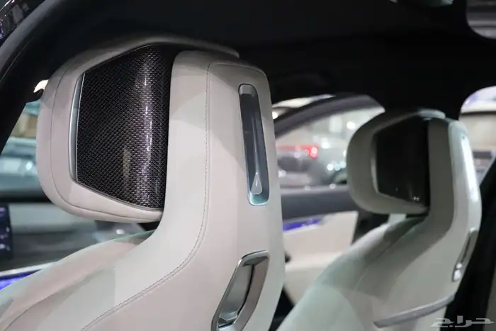 بي إم دبليو 735 M-kit موديل 2024 مستخدم بسعر 435.000 15