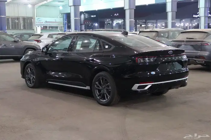 فورد تورس ستاندر موديل 2026 بسعر 124.200 3