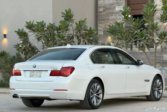 بي أم دبليو 2015 فئة 730 فل كامل موتر شرط الفحص بدي ومحركات 12