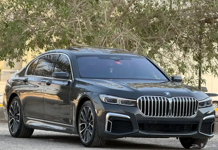 بي ام دبليو 730Li 2021 1