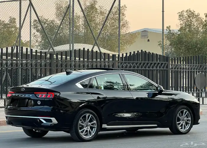 فورد توروس 2024 نص فل سعودي 4