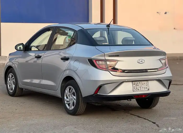 هونداي i10 موديل 2023 السعر 28000 الف 6