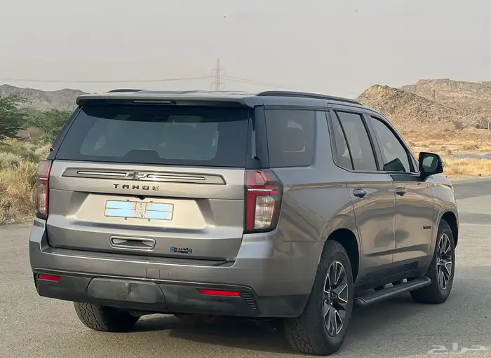 للبيع شيفرولية تاهو فئة z71 اعلى فئة بحالة الوكالة 5
