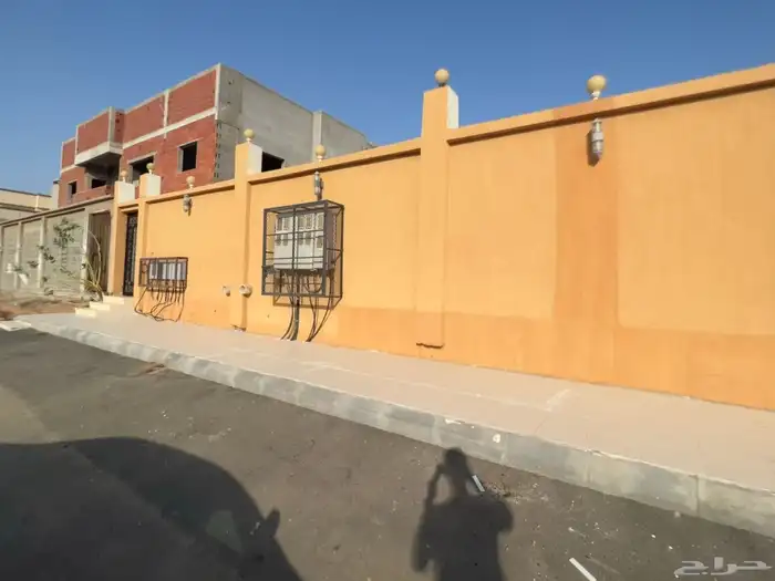 شقق للإيجار عزاب حي المنارات للسعوديين فقط 1