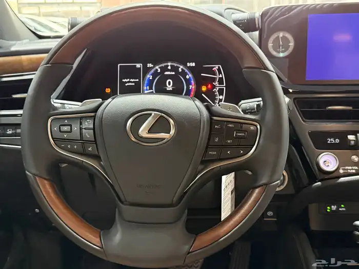 لكزس ES 350 خليجي DD فل كامل 2025 نظام 50-50 22