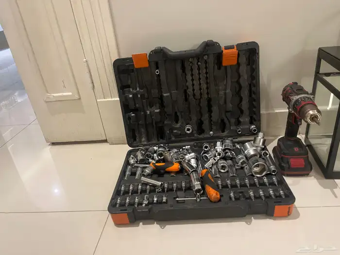 عدة كاملة مع مفتاح مفك وتربيط براغي أوتوماتيك 0