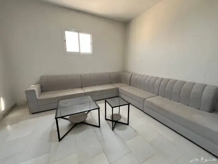 كنب طاولة مع خدمتها 3