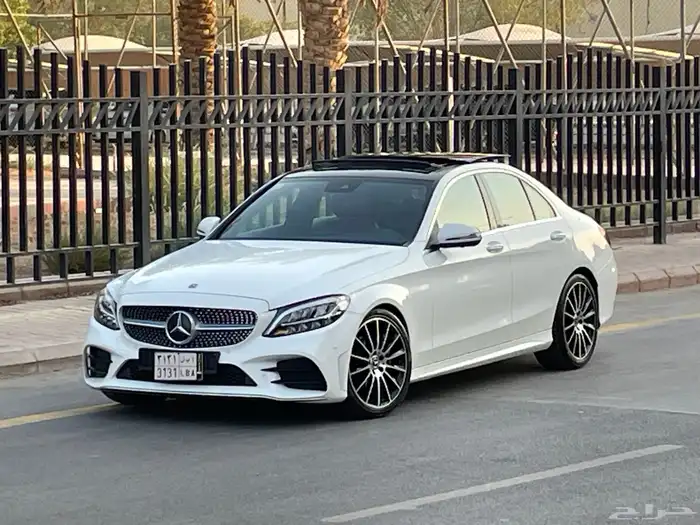 مرسيدس C200 2019 خليجي فل كامل منوة المستخدم 2