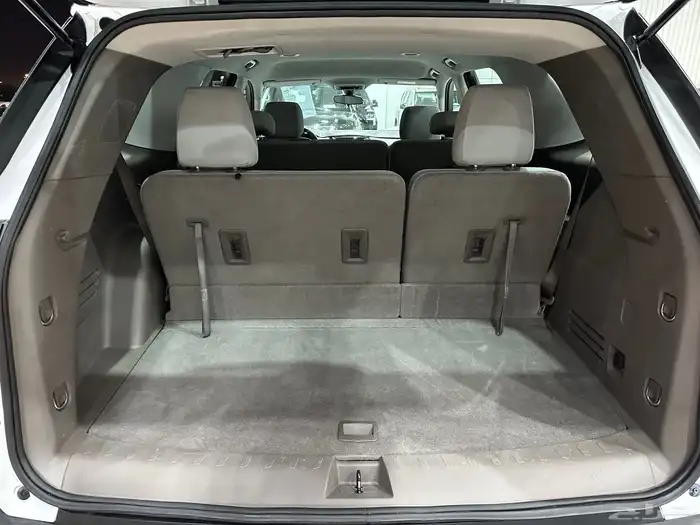 شيفورليه ترافيرس LS موديل 2018 نظيف 22