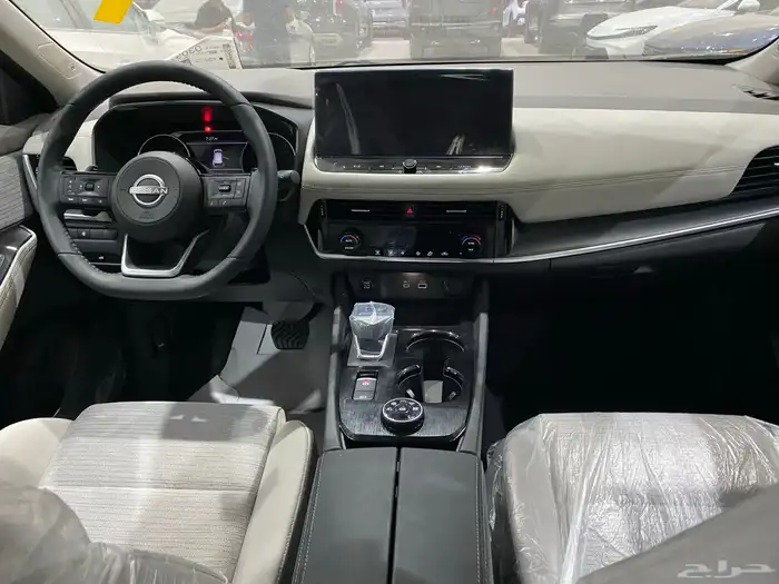 نيسان اكس تريل نص فل بانوراما سعودي 2025 8