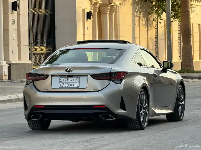 لكزس RC350 F موديل 2020 ممشى 71 الف تشيكات وكاله 16